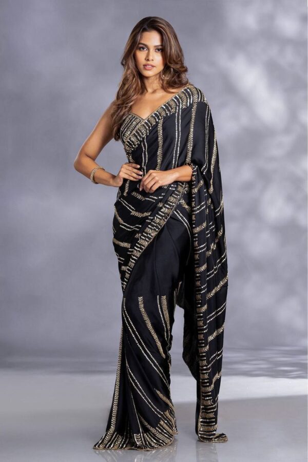 Women Embroidered Saree with Lace Border - Image 2