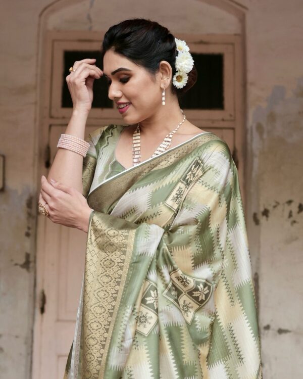 Green Digital Print Dolla Silk Party Wear Ethnic Saree With Blouse - Image 5