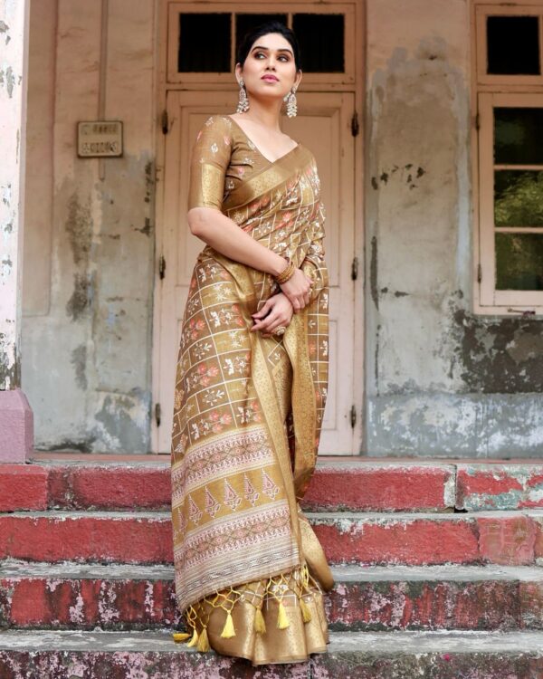 Golden Pure Silk Digitally Digital Printed Party Wear Saree - Image 6