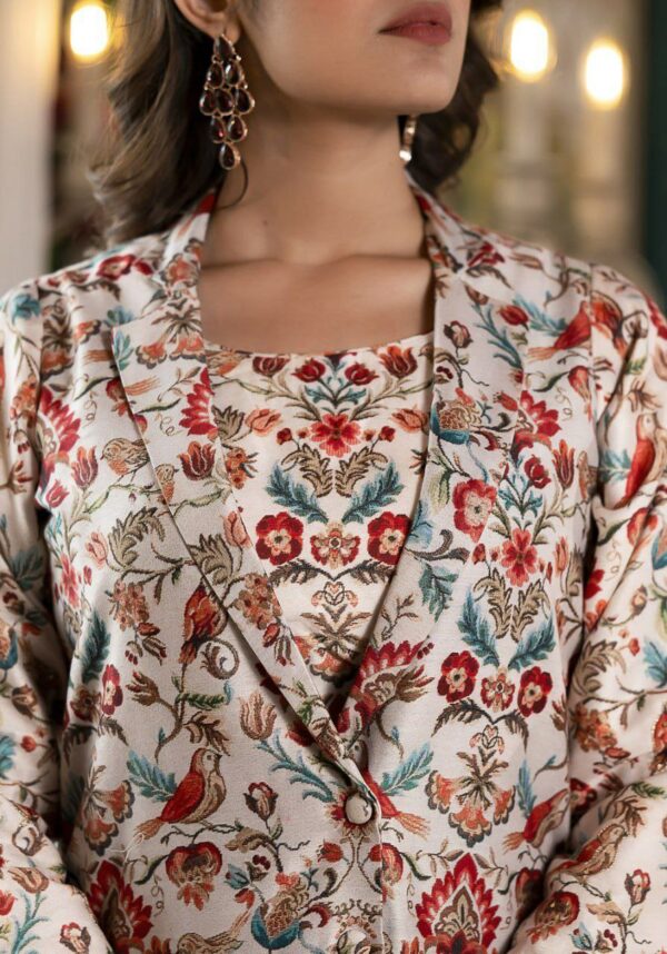 Digital Printed Satin Crop Top Set With Jacket in Navy Blue - Image 2