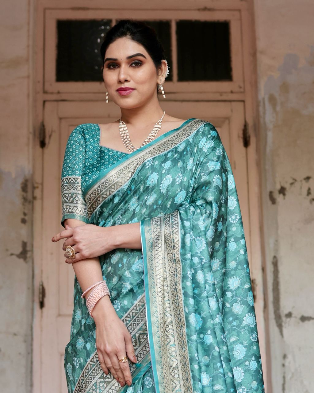 Pure Silk Saree With Digital Print and Blouse in Green Indian Silk Saree - Image 10