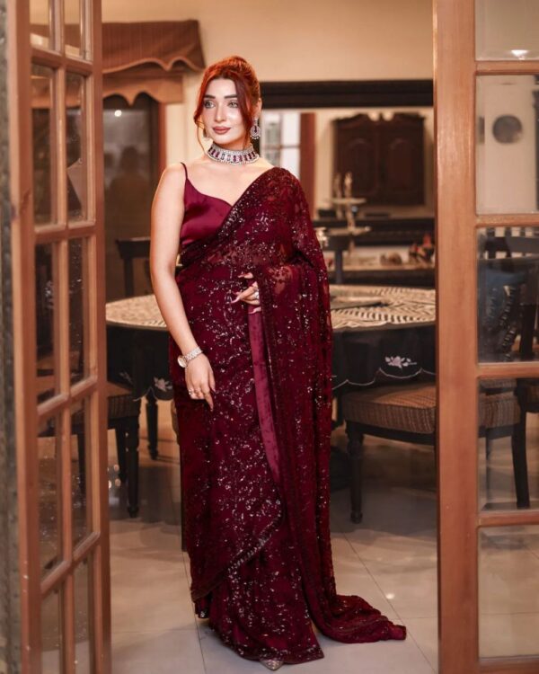 Georgette Saree With Heavy 3MM Sequins Embroidery Work - Image 5