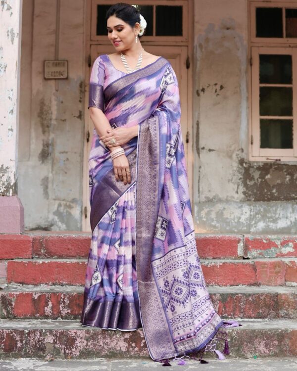 Lavender Peach Digital Print Dolla Silk Party Wear Ethnic Saree With Blouse - Image 10