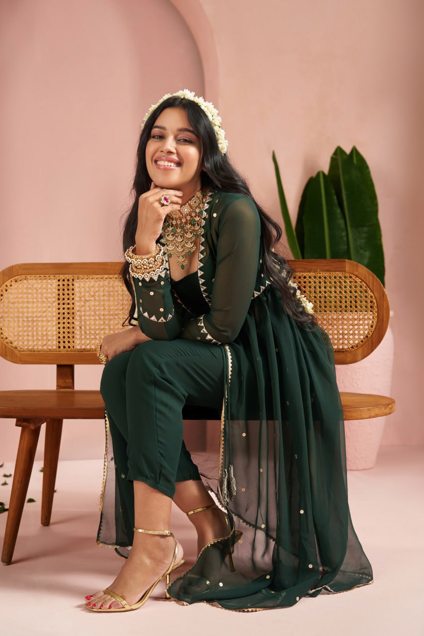 Emerald Green Hand Embroidered Kurta & Palazzo With Dupatta