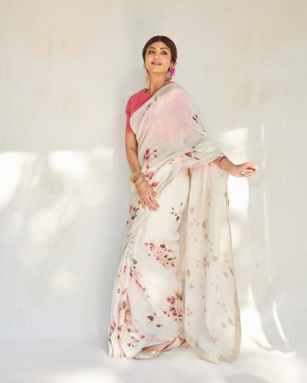 CREAMY LINEN DIGITAL FLOWER PRINTED SAREE - Image 3