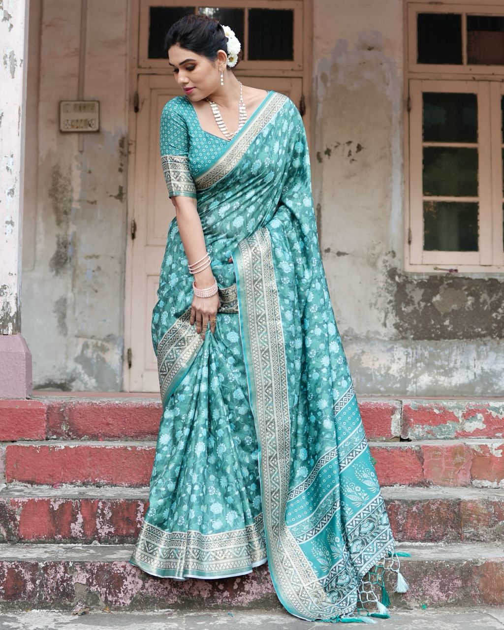 Pure Silk Saree With Digital Print and Blouse in Green Indian Silk Saree - Image 8